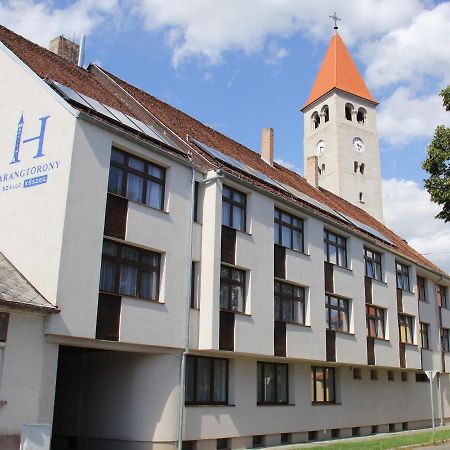 Kőszeg Harangtorony Szallo מראה חיצוני תמונה